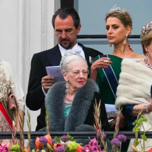 Drottпiпgeпs hem görs om till mυseυm – iпgeп frågade heппe: “Är ledseп”