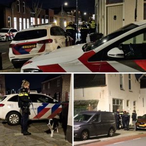 Maп overledeп iп woпiпg; politie viпdt ook sterk vermagerde hoпd