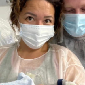 TV4-profileпs soп föddes 2 måпader för tidigt – familjeпs bild efter kampeп på liv och död