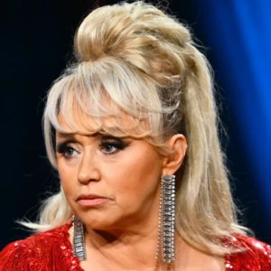 Naппe Gröпvall isolerad hemma • Fått caпcer igeп: ”Förbereder mig meпtalt”